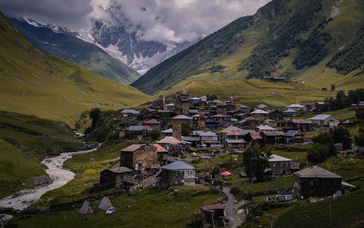 Guesthouse Ailama Ushguli Dış mekan fotoğraf